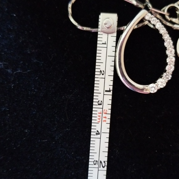 ❤Lia Sophia necklace❤ - Picture 5 of 5